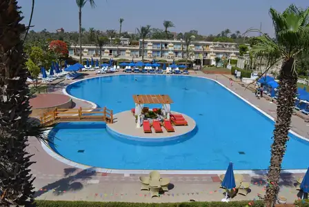 Hotel Info:Pyramids Park Resort