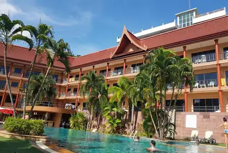 Phuket Pattaya Tour Package: Phuket Hotel InfoCasa Del M Hotel