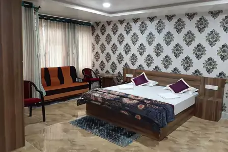 Hotel in Andaman: Andaman Tour PackageGKM Grand Hotel Deluxe Room