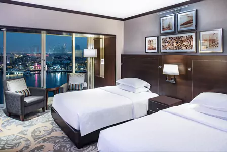 Hotels in DubaiKing Guist Room