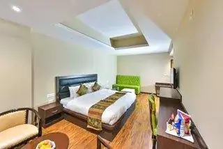 Kashmir Tour Package: Room Type 3image2