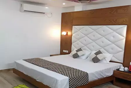 Hotel Info :Resort Hirak Jayanti