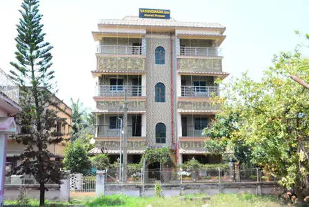 Hotel Info :Vasundhara Inn