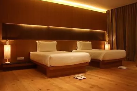 Bhutan Tour Package: Paro Hotel InfoUdumwara Resort Room
