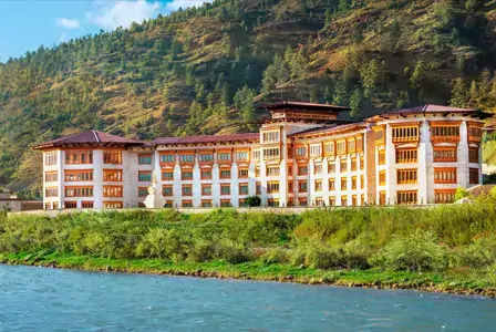 Bhutan Tour Package: Paro Hotel InfoLe Meridien Hotels