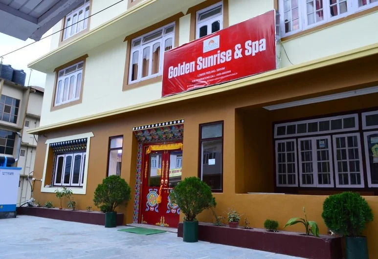 Pelling Hotel InfoHotel Golden Sunrise & Spa  Exterior