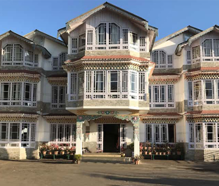 Pelling Hotel InfoNorbhungang Retreat - Exterior