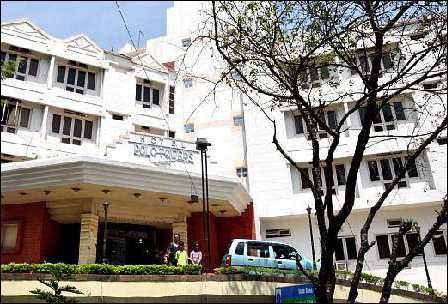 Hotel Info : Shillong - Guwahati - Cherrapunjee  Tour PacakgePolo Towers - Shillong