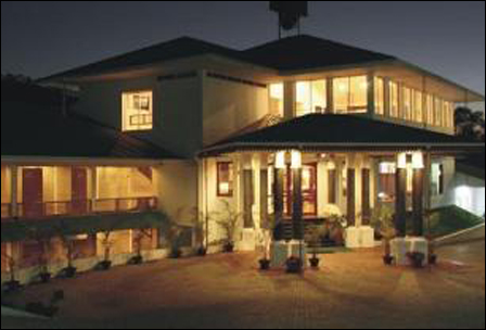 Hotel Info : MunnarT & U Exterior