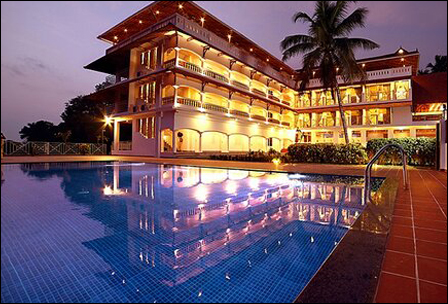 Hotel Info : KovalamAadisakti Hotel Exterior