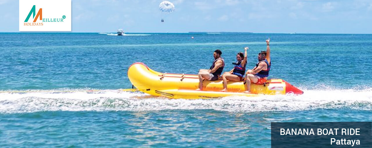 02_banana-boat-ride_Phuket-Pattaya-Tour-Package