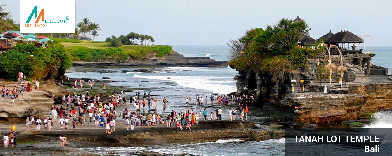 05_tanah-lot-temple_Bali-Tour-Package