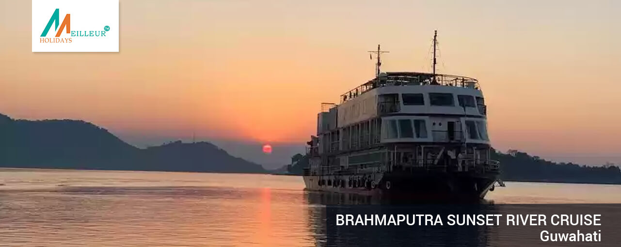 01_brahmaputra-sunset-river-cruise_Assam_Meghalaya_Kaziranga-Tour-Packages