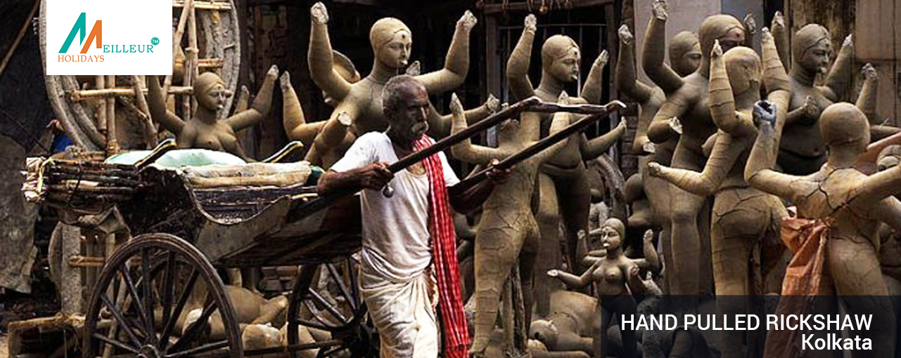 05_Hand-pulled-rickshaw_Kolkata-Heritage-Tour-with-Sundarban